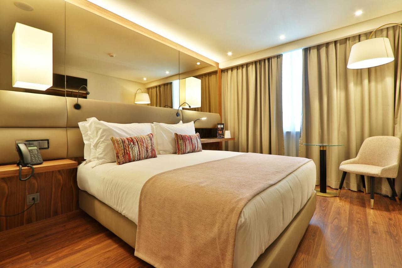 ตูริม อิเบเรีย โฮเต็ล Hotel ลิสบอน ภายนอก รูปภาพ