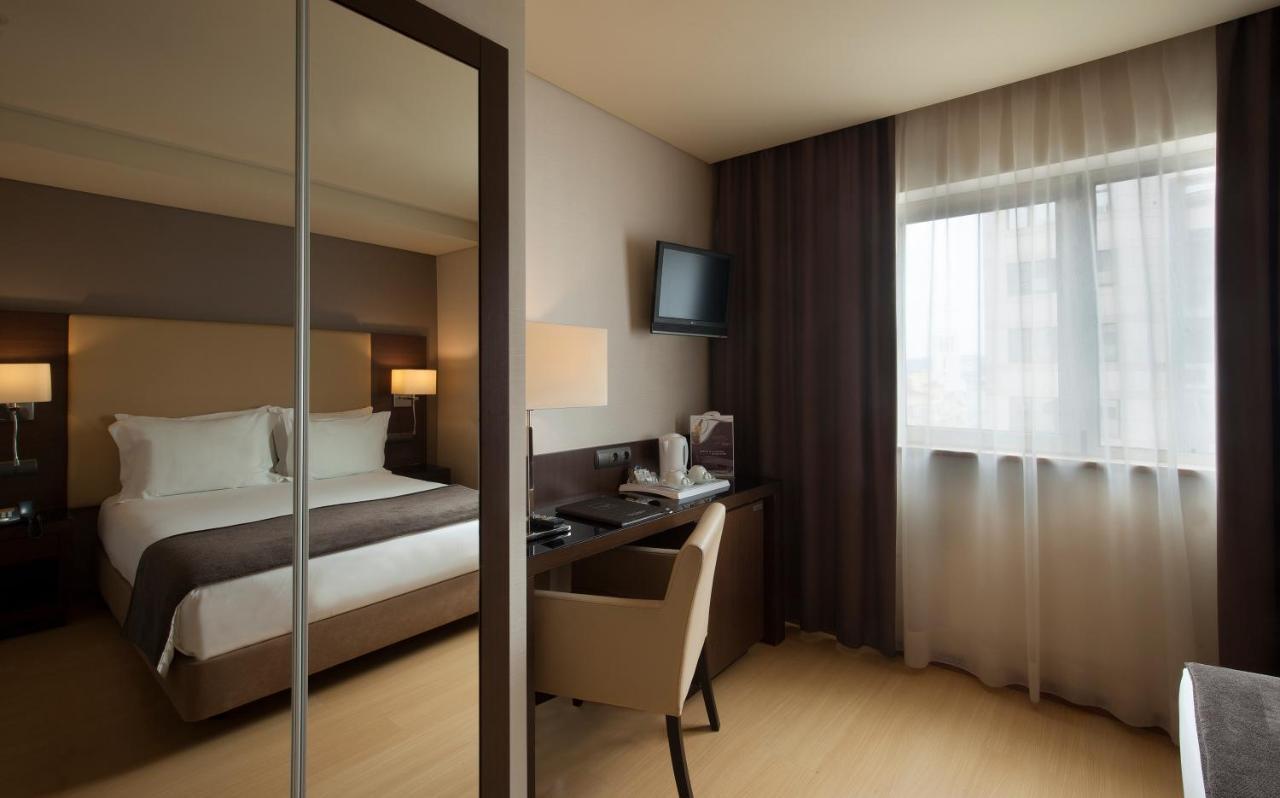 ตูริม อิเบเรีย โฮเต็ล Hotel ลิสบอน ภายนอก รูปภาพ